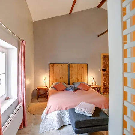 Guest house Domaine De L'osage 4*