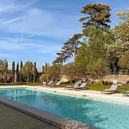 Domaine De L'osage Pensión 4*